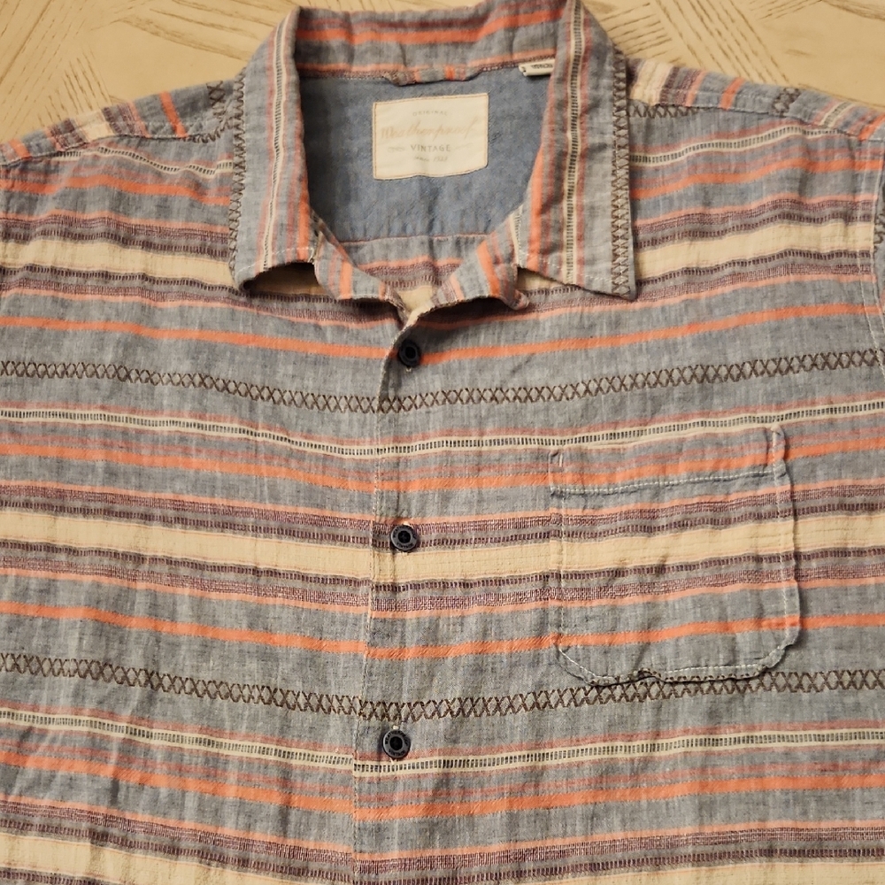 Weatherproof Vintage Men's Button Down Linen/Cotton Shirt Blue & Red Aztec Print